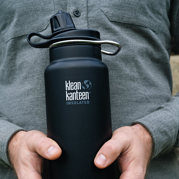 tkwide-chug-cap-x0 K32TKWSSL-SB-Craddled-Bottle_closeup_lifestyle.jpg