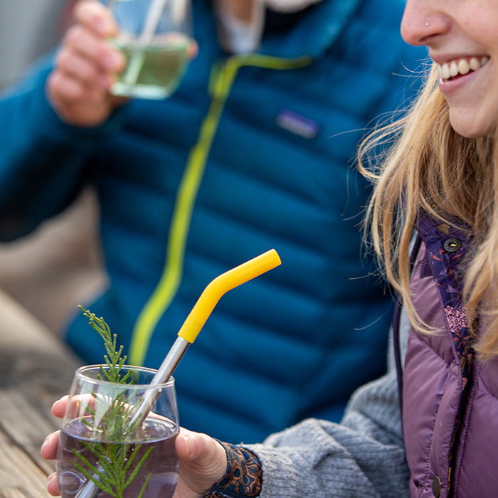 straw-4-pack-m7 recycled_steel_straw_drink_smile_lifestyle.jpg