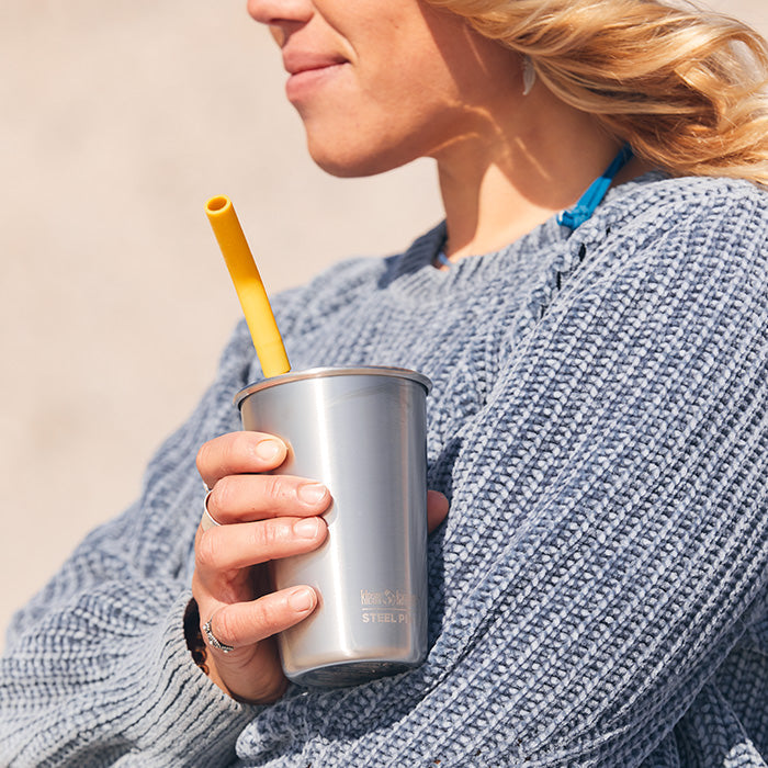 straw-4-pack-m7 recycled_steel_straw_pint_sun_lifestyle.jpg
