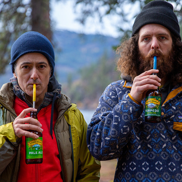 straw-4-pack-m7 recycled_steel_straws_beers_dudes_lifestyle.jpg
